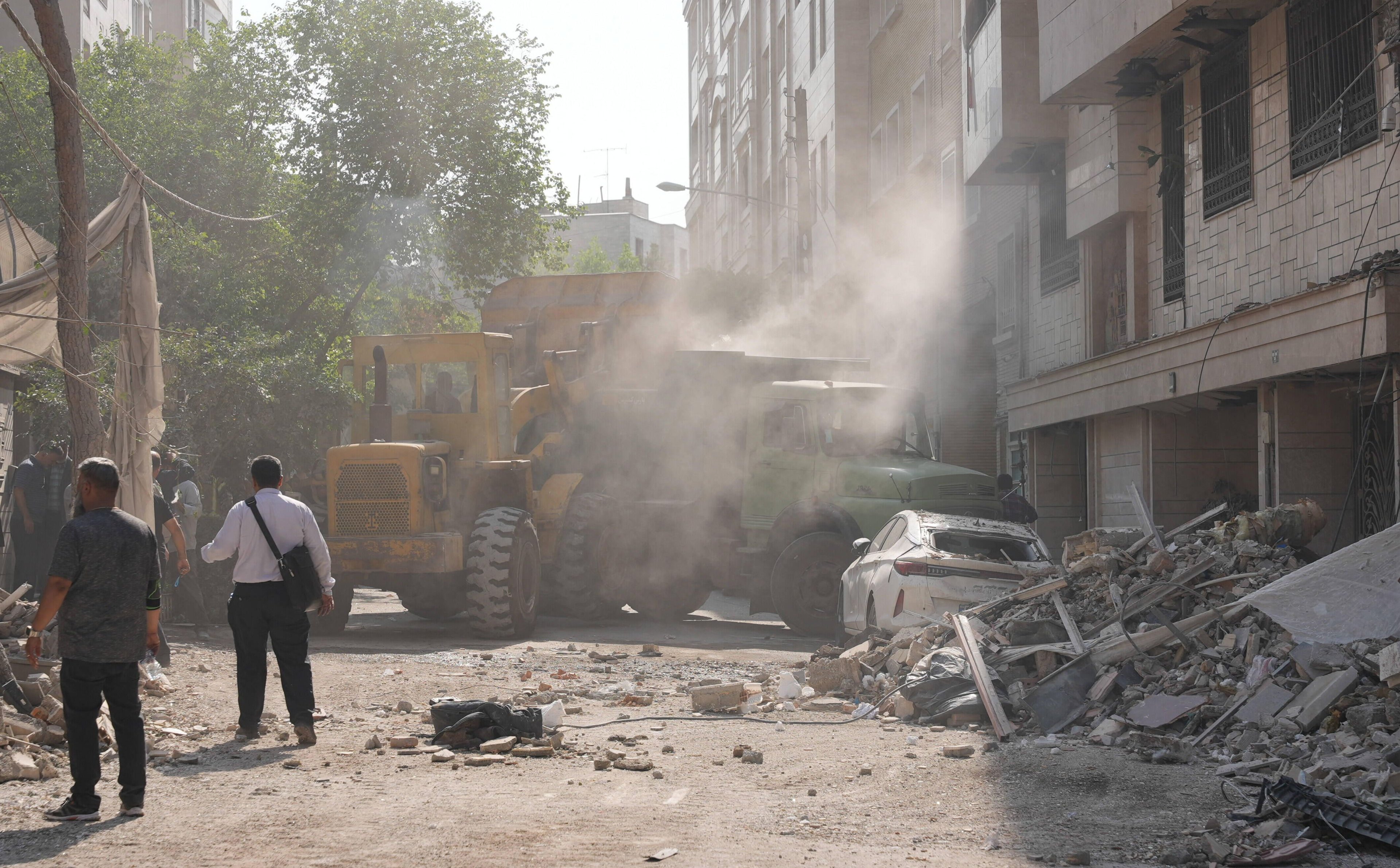 Izrael uderzył na Iran. Rosja potępia „atak na suwerenne państwo"