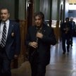 Turk (De Niro) i Rooster (Pacino) są policyjnymi detektywami