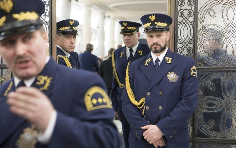 Straż marszałkowska nie opłaci kapusiów