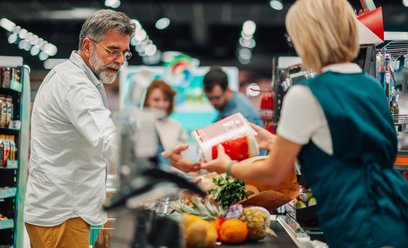 Rolniczy handel detaliczny może być wykorzystywany przez markety jako sposób na otwieranie placówek 