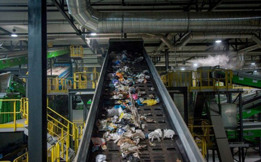 Nowy zakład przetwarza w ciągu godziny 35 ton odpadów