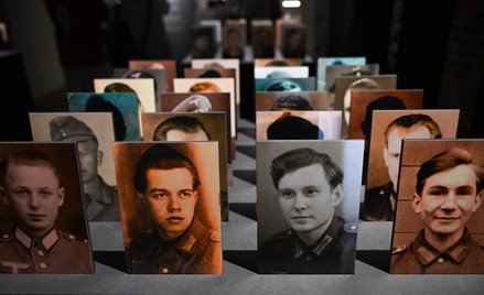 Wystawa "Nasi chłopcy" w Muzeum Gdańska, 15 bm. Budząca kontrowersje ekspozycja opowiada o losach dz