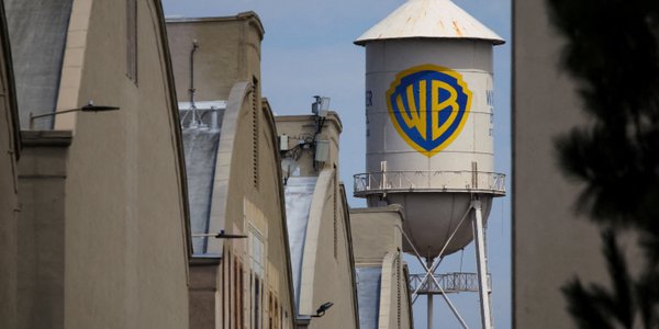 Sąd w Kalifornii wstrzymuje na dwa tygodnie przejęcie Warner Bros. Discovery przez Paramount