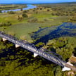Most pieszo-rowerowy na granicy polsko-niemieckiej w Siekierkach, woj. zachodniopomorskie.