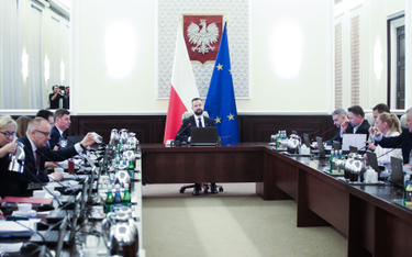 Władysław Kosiniak-Kamysz prowadzi posiedzenie rządu
