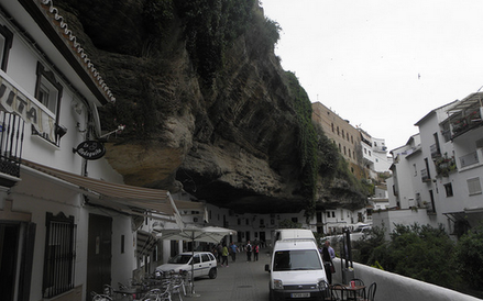12. Setenil de las Bodegas, Hiszpania