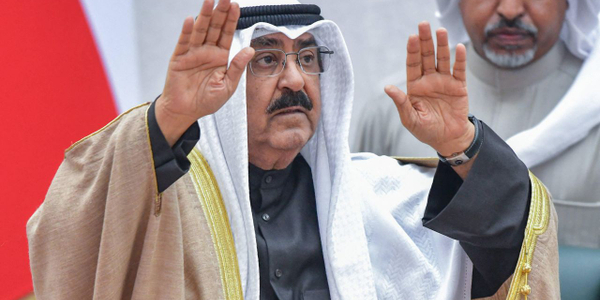 Kuwejt. Emir rozwiązał parlament i zawiesił niektóre artykuły konstytucji