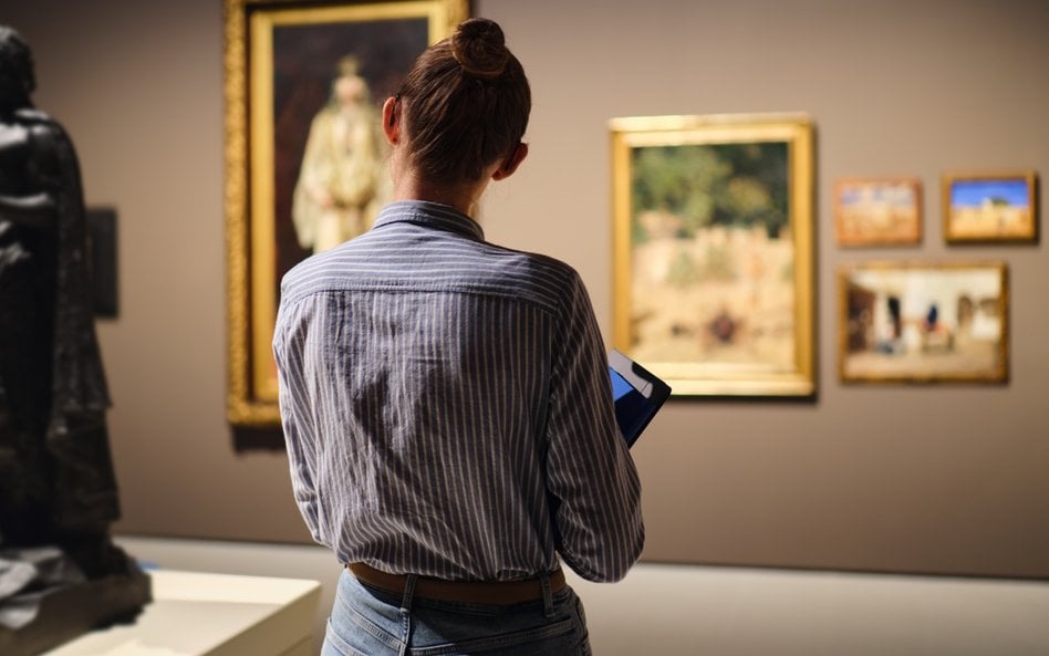 Oglądanie dzieł sztuki chroni umysł i ciało.