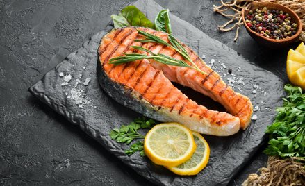 Łososie staniały dzięki koronawirusowi