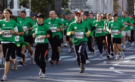 Być może niedługo każdy startujący w biegach masowych w Krakowie będzie musiał okazać specjalne zaśw