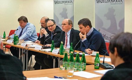 Między cynizmem a wartościami