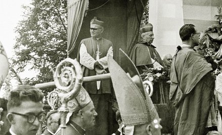Orędzie podpisało 34 biskupów, wśród nich prymas Stefan Wyszyński i Karol Wojtyła (na zdjęciu). Jego