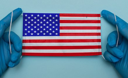 W USA toczą się liczne postępowania dotyczące wyłudzeń środków z pomocy COVID-owej