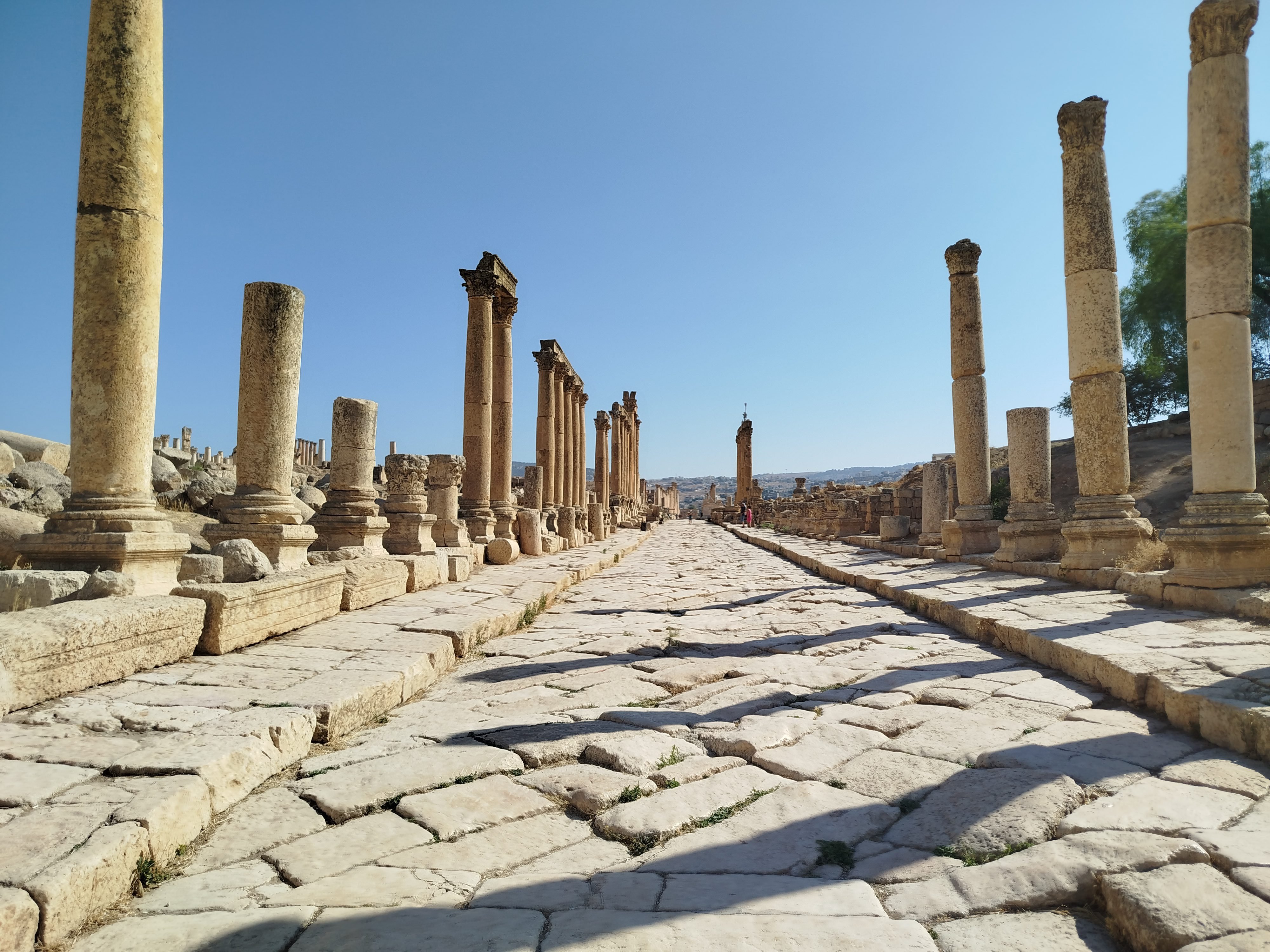 Jordania – kraj, który znalazł się w oku wojennego cyklonu