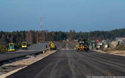 Rząd obiecuje budowę nowych dróg