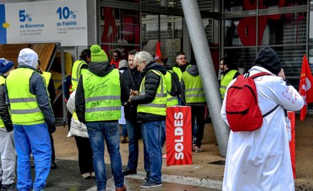 Francję czeka 9. weekend protestów