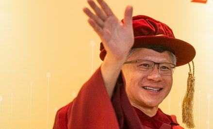 Światowa pozycja Jensena Huanga i Nvidii, której szefuje, jest znacznie mocniejsza niż wynikałoby to