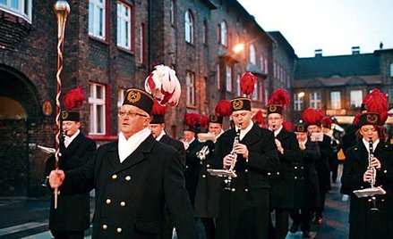 Barbórka w Nikiszowcu. Orkiestra budzi mieszkańców 4 grudnia