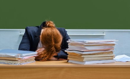 Obecnie nauczyciel powinien być jednocześnie wychowawcą, psychologiem, i – w razie potrzeby – workie