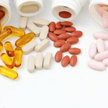 Październik przyciągnął do mediów farmaceutyki