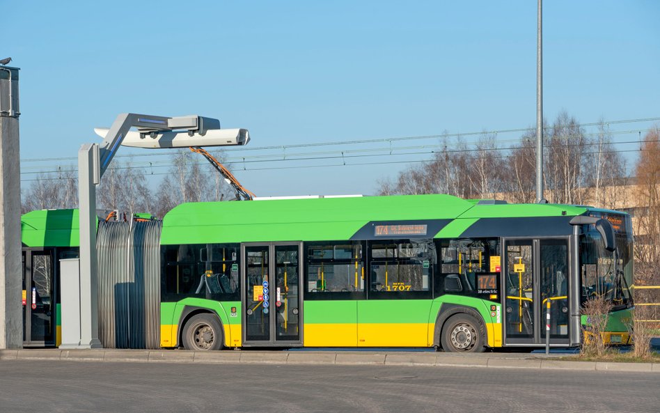 W rozwoju transportu zeroemisyjnego w gminach pomaga m.in. program „Zielony Transport Publiczny”