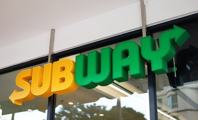 Bankrutują lokale popularnej sieciówki z kanapkami. Marka ma problemy