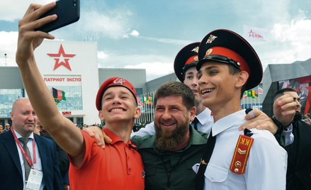 Ramzan Kadyrow stał się jedynym człowiekiem, który mógł zapewnić tak pożądaną przez Kreml stabilność