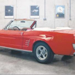 Ford Mustang to świetny symbol amerykańskiej wolności i swobody, tym bardziej w wersji Cabrio. Piękn