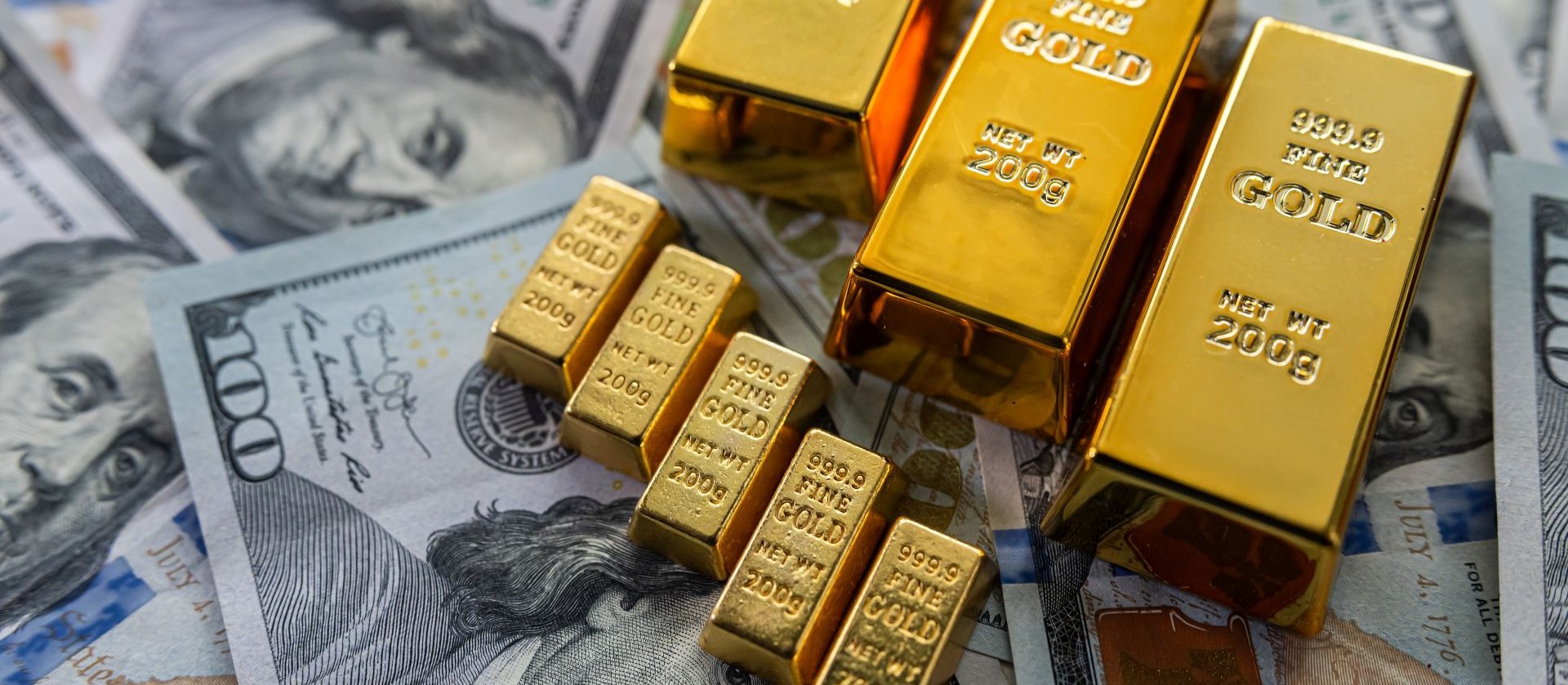 Budapeszt cofa kontrowersyjną decyzję. Euro, złoto i dolary wracają do Kijowa