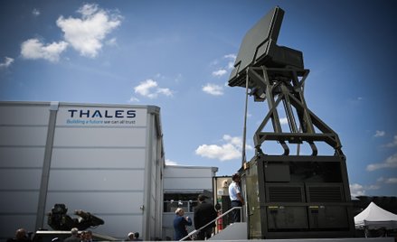 System radarowy średniego zasięgu Thales Ground Master 200MM/A na Paris Air Show w 2025 r.