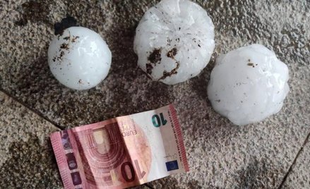 Potężne gradobicie w Katalonii. Nie żyje 20-miesięczne dziecko