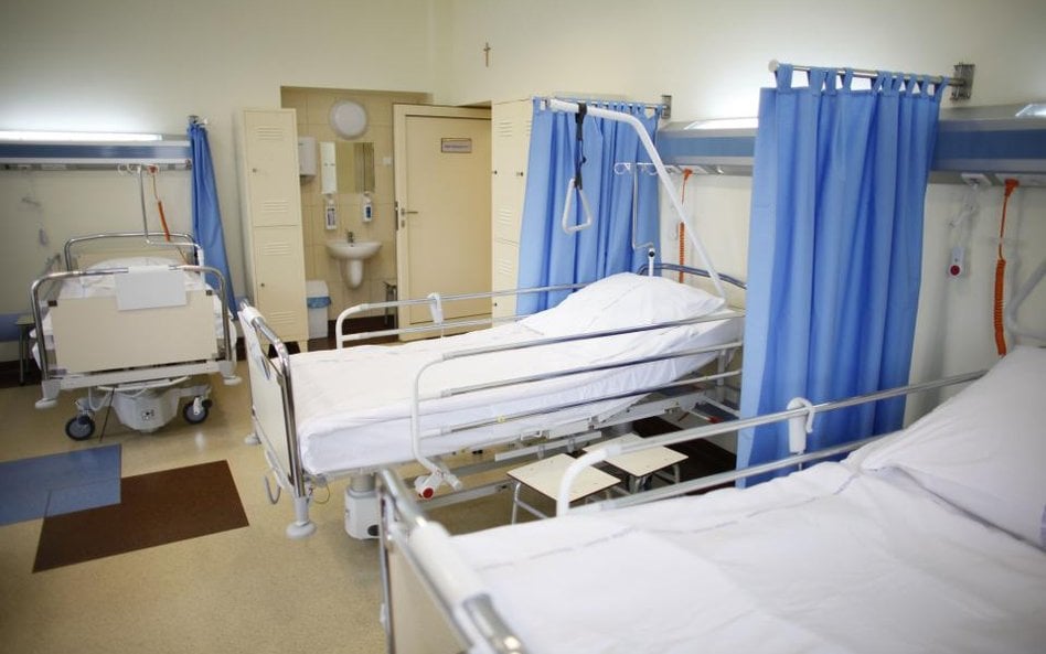 Szpitale w sieci wciąż nie znają wysokości ryczałtu na 2019 r.