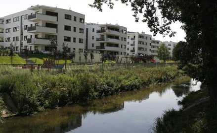 Użytkowanie wieczyste: spółdzielnia musi płacić za kanał