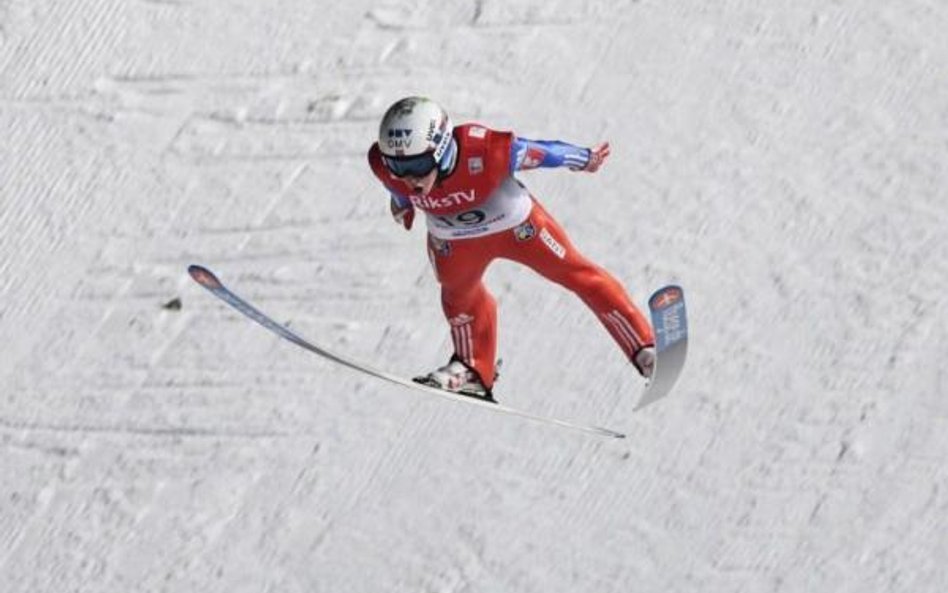 Anders Fannemel skoczył 251,5 m i pobił rekord świata, który zaledwie dzień wcześniej ustanowił Pete
