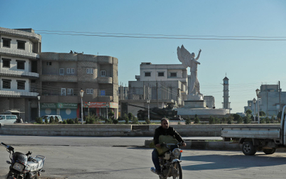 Kobane, miasto po stronie syryjskiej na granicy Syrii z Turcją