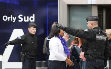 Francuzi dyskutują, jak chronić lotniska
