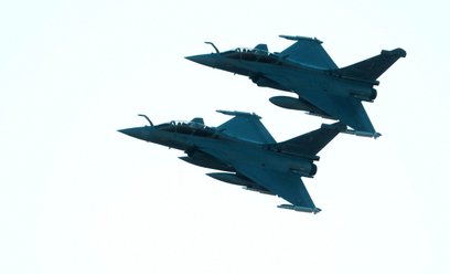Francuskie Rafale biorące udział w misji NATO Baltic Air Policing (fot. ilustracyjna)