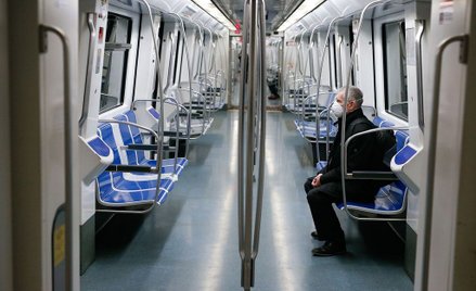 WHO: To jeszcze nie szczyt pandemii