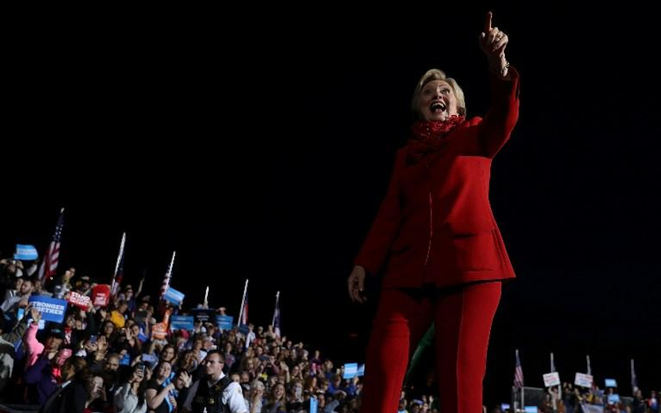 Hillary Clinton w Cincinnati. Miasto leży w Ohio, jednym z tzw. stanów niezdecydowanych.