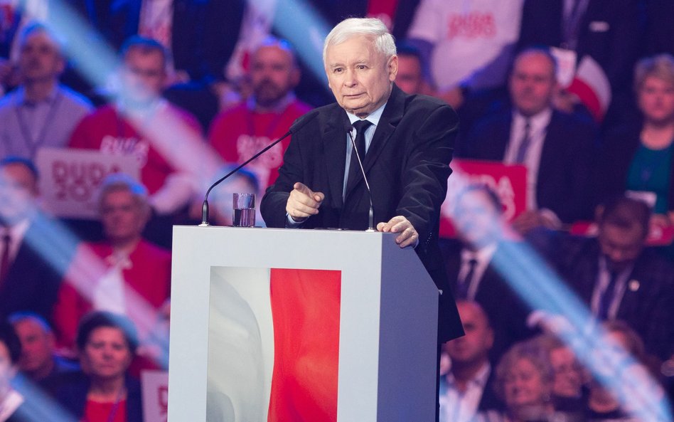 Jarosław Kaczyński w czasie konwencji wyborczej Andrzeja Dudy w 2020 roku