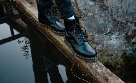 Kara dla giganta odzieżowego. Sąd uznał, że kopiował słynne buty Dr. Martens
