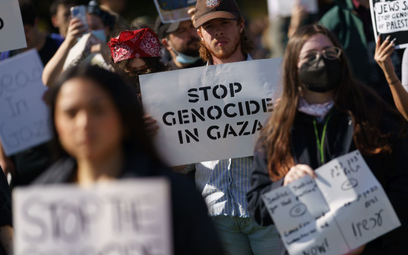 Protest w ramach kampanii „Żydowski Głos na rzecz Pokoju” w National Mall w Waszyngtonie, USA, 18 pa