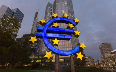 Ożywienie w strefie euro hamuje. Słabsze dane