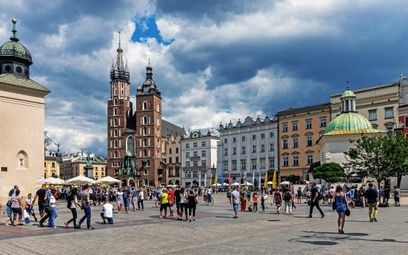 Obecnie zagraniczni turyści, którzy najczęściej odwiedzają Małopolskę to: Brytyjczycy, Niemcy, Włosi