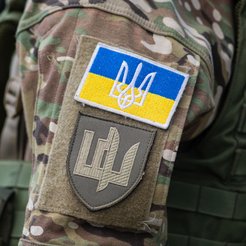 Ustawa amnestyjna dla Polaków walczących w siłach zbrojnych Ukrainy jest przykładem „zbędnej legisla