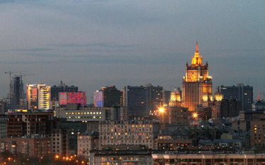 Moskwa: nowy biurowiec - dwie wieże