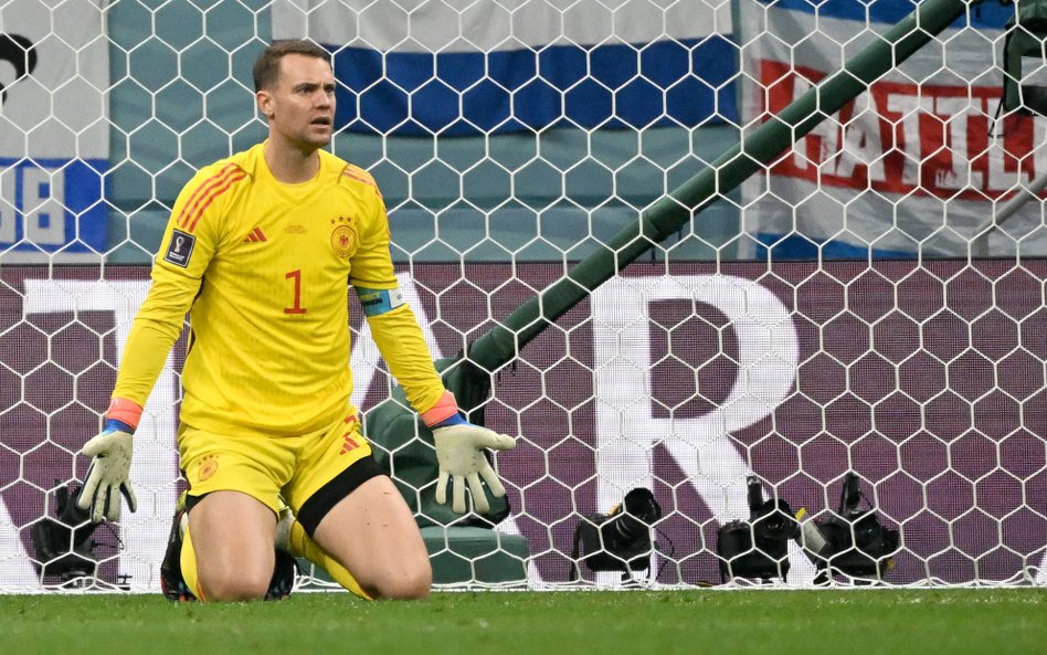 Manuel Neuer nie wróci na razie do bramki reprezentacji Niemiec