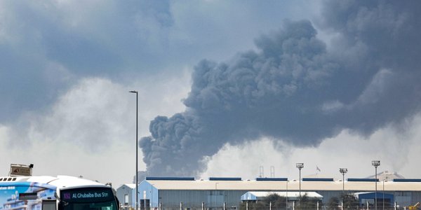 Konflikt w Iranie paraliżuje region. Zamknięte niebo, nieczynne lotniska, odwołane loty