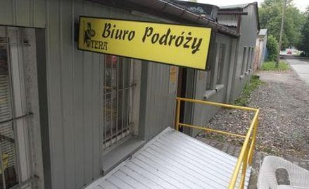 Małopolski urząd wspiera klientów biura podróży Atena