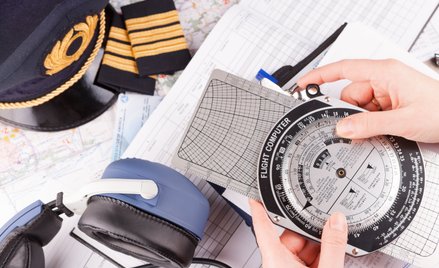 Doradcy nie przyda się kurs na pilota